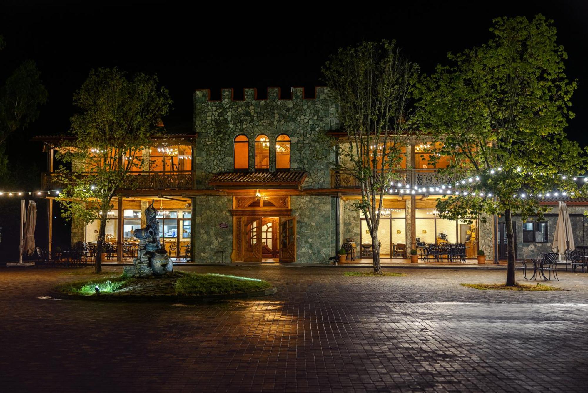 Hotel Chateau Kvirike Boboqvati Esterno foto