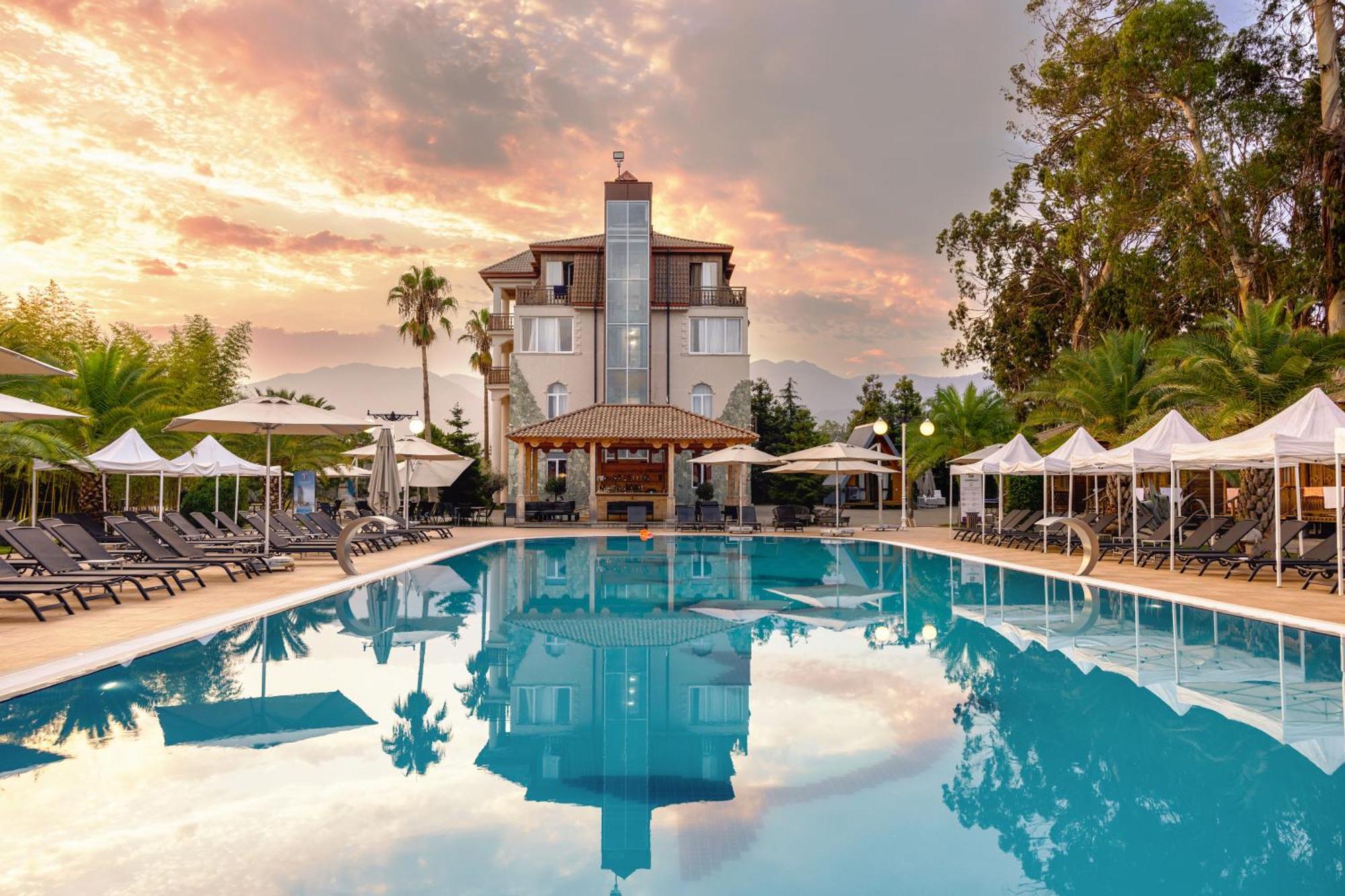 Hotel Chateau Kvirike Boboqvati Esterno foto