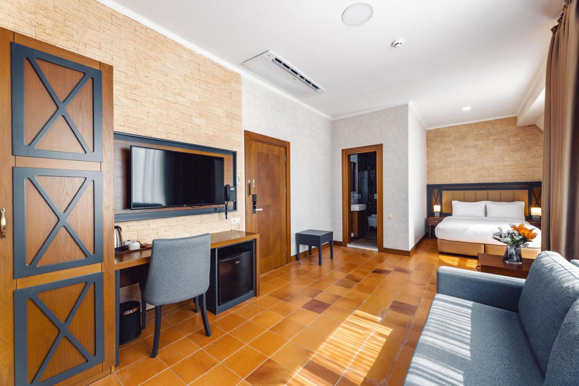 Hotel Chateau Kvirike Boboqvati Esterno foto
