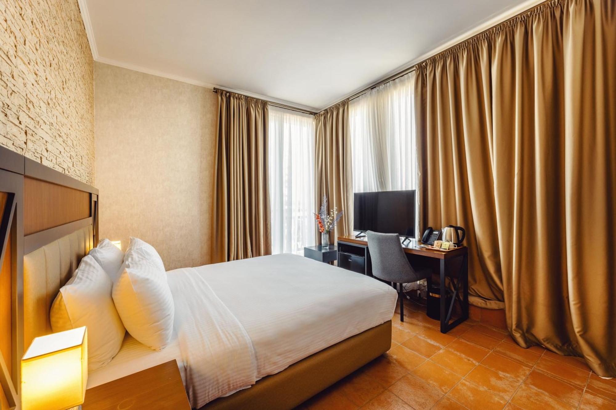 Hotel Chateau Kvirike Boboqvati Esterno foto
