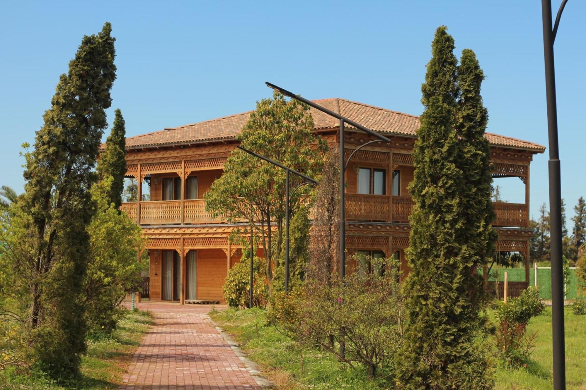 Hotel Chateau Kvirike Boboqvati Esterno foto